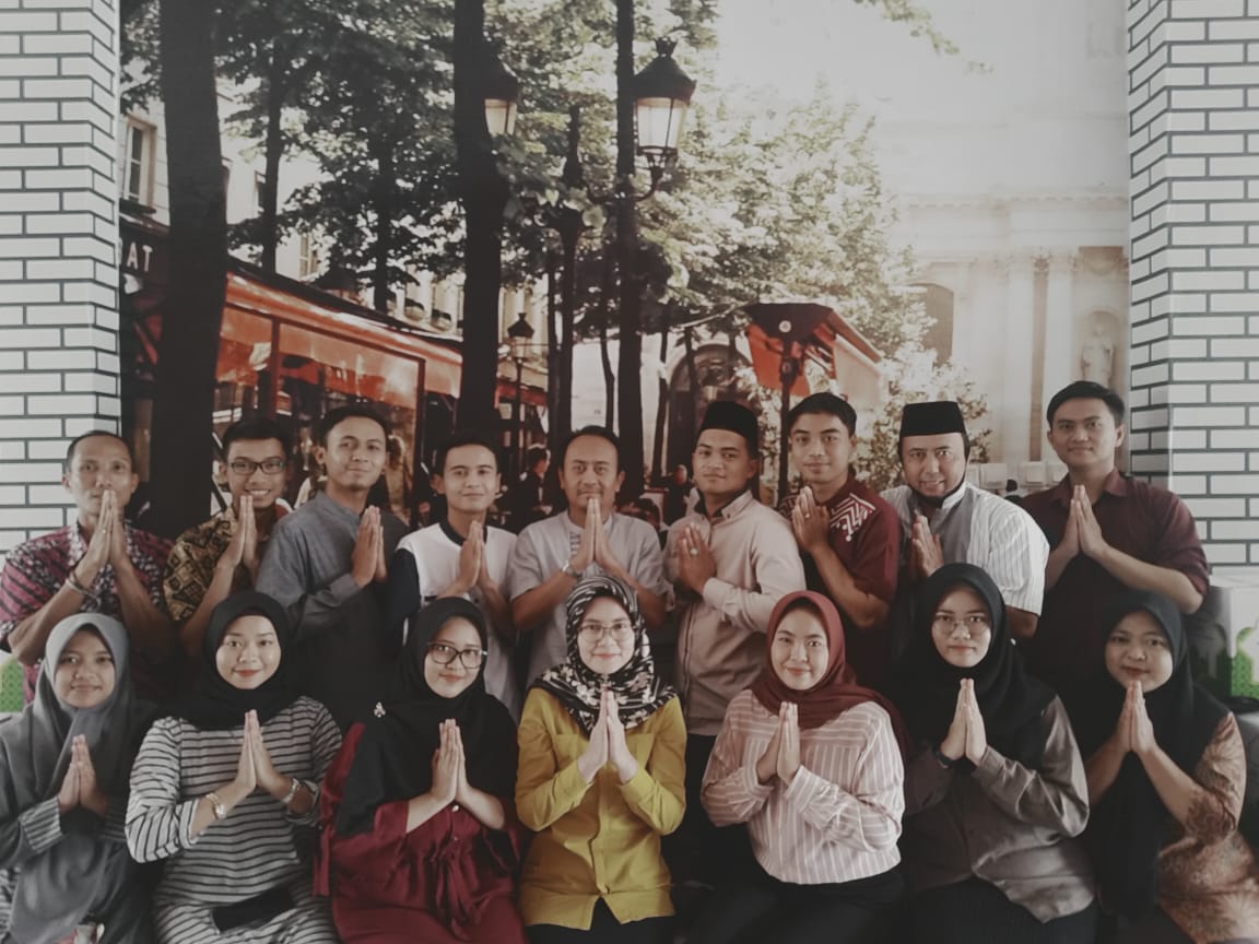 Musafahah Menjelang Idhul Fitri