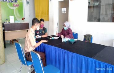 PELAKSANAAN PERPISAHAN SISWA SMK AL-MADANI GARUT